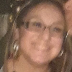 Meet your Posher, Violet